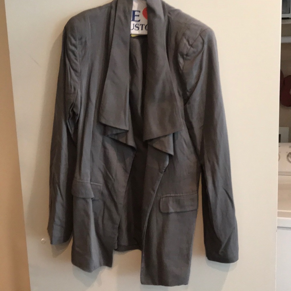 Grey blazer
